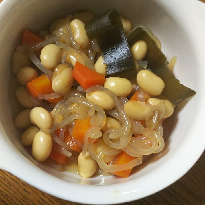 大豆と昆布と糸こんにゃくの煮物